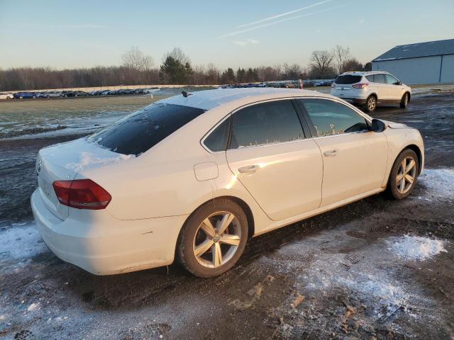  VOLKSWAGEN PASSAT 2012 Biały