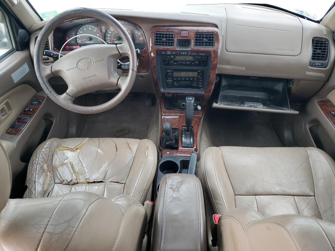 2000 Toyota 4Runner - Image 8