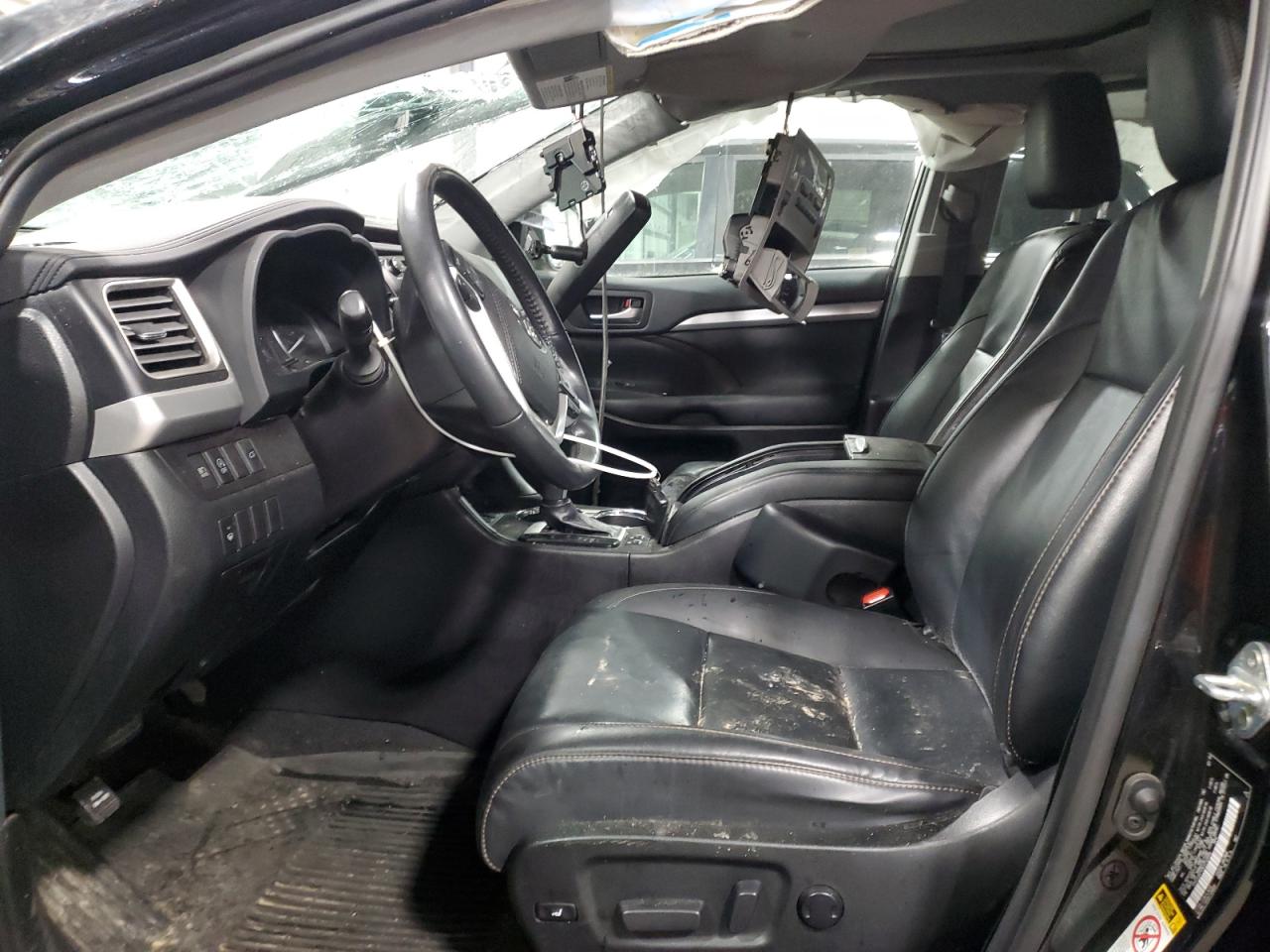 2019 Toyota Highlander - Image 7