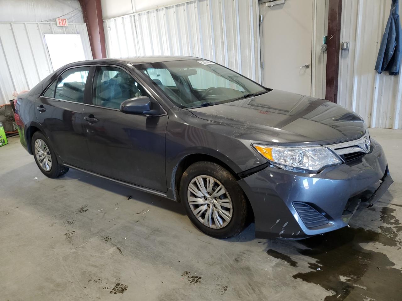 VIN 4T4BF1FK6ER402872 2014 TOYOTA CAMRY no.4