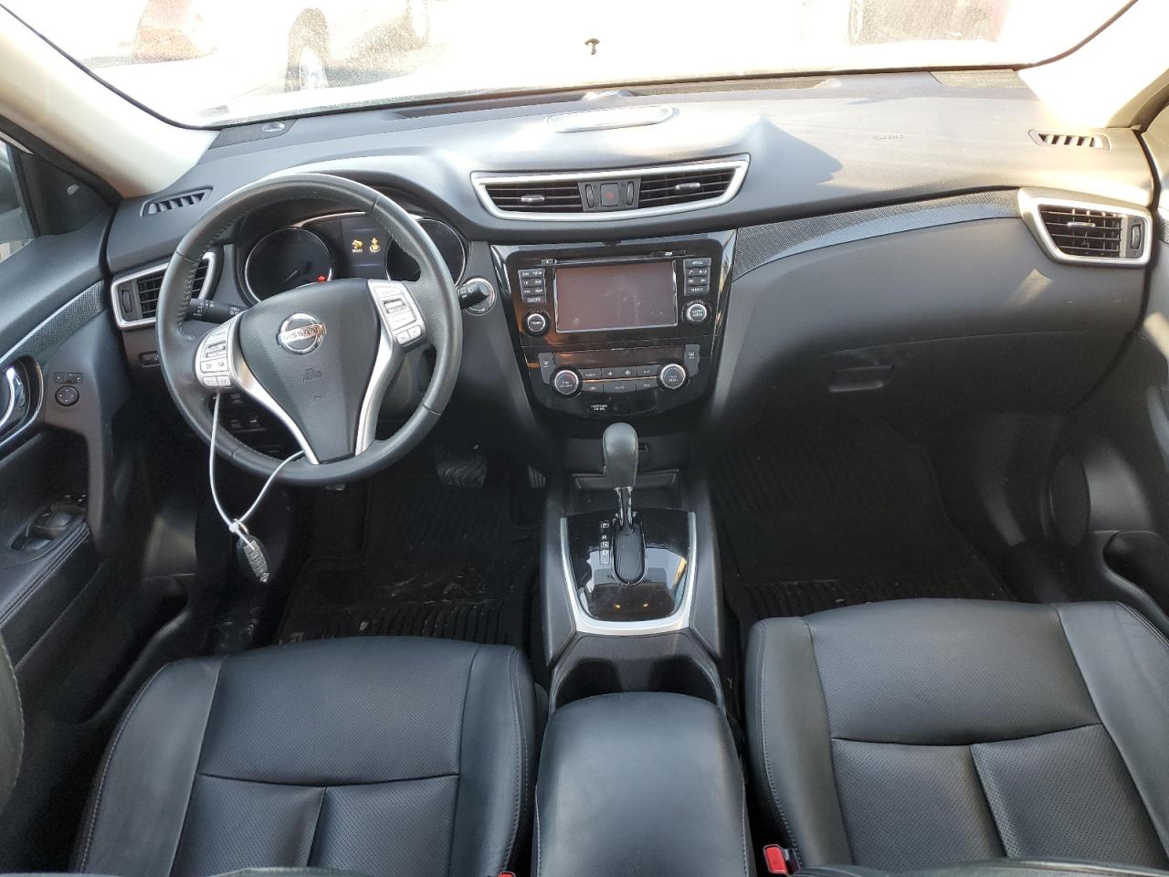 2015 Nissan Rogue - Image 8