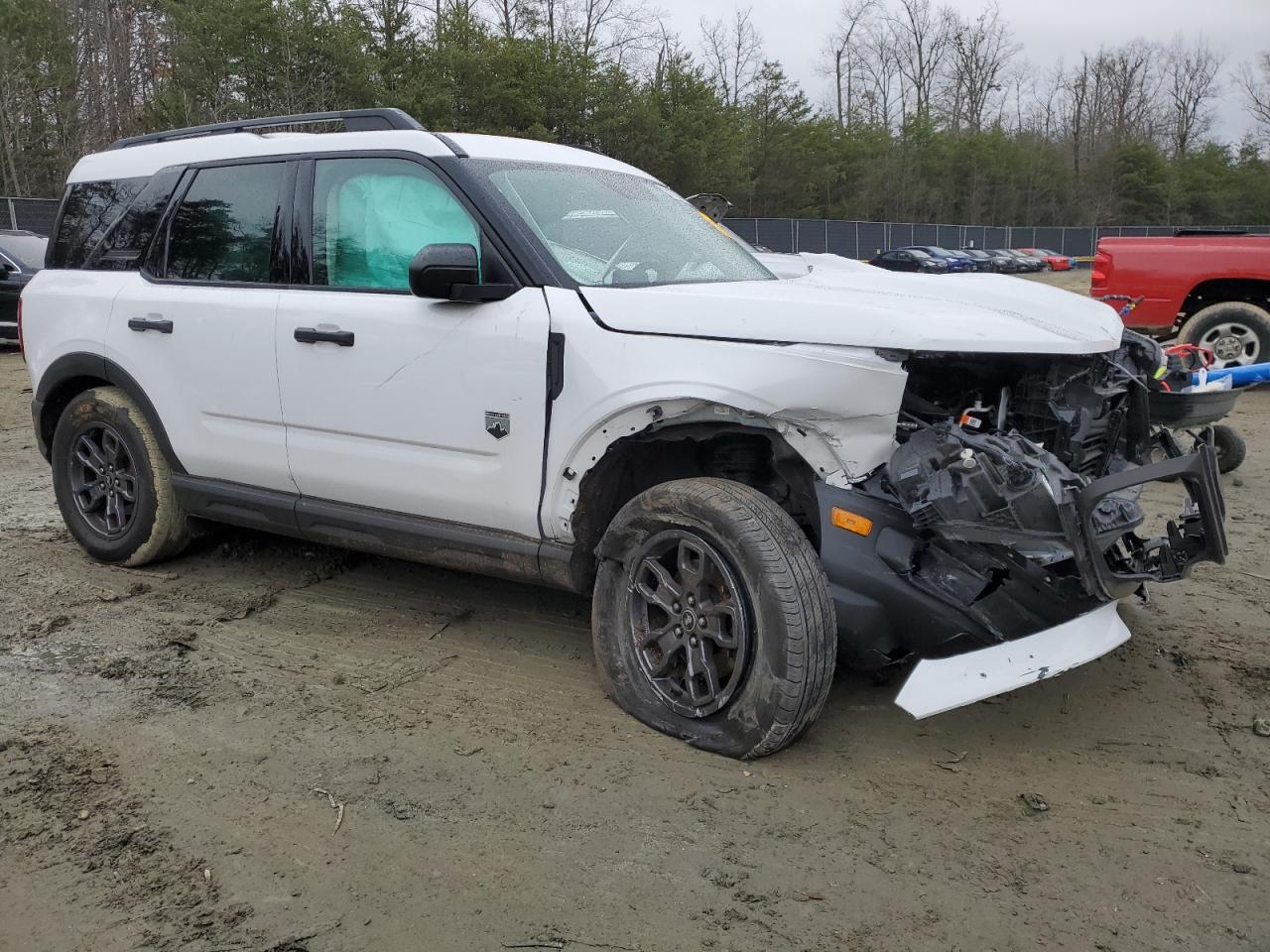 2022 Ford Bronco - Image 4
