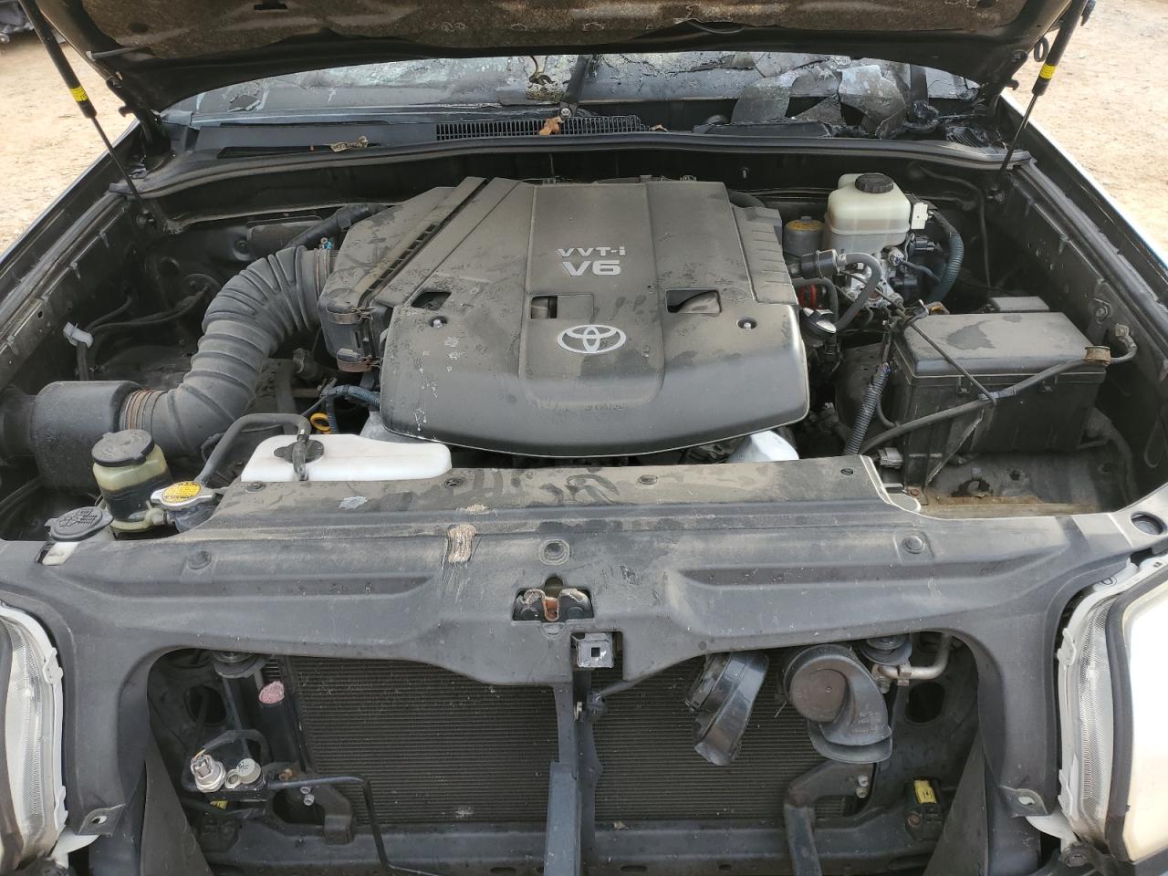 2006 Toyota 4Runner - Image 12