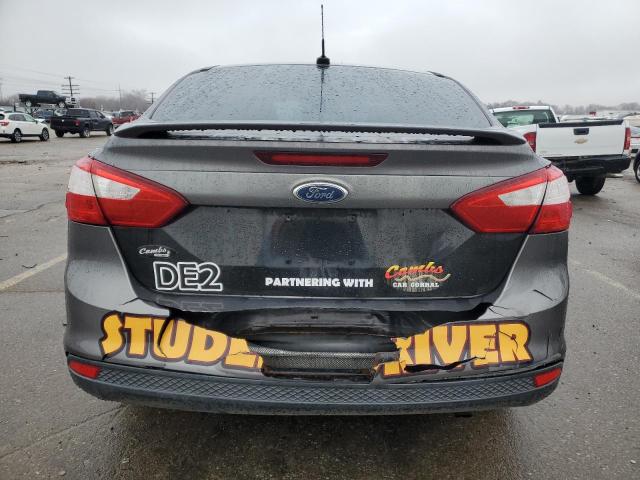 Sedans FORD FOCUS 2012 Szary