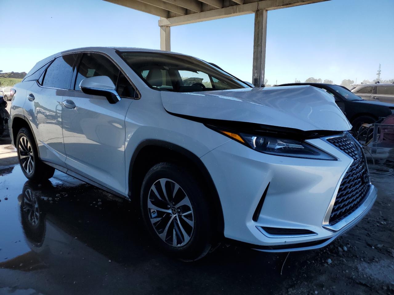 2021 Lexus RX - Image 4