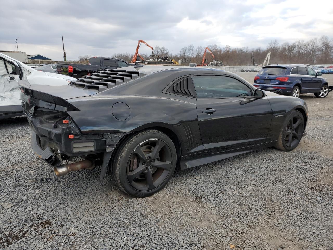 2013 Chevrolet Camaro - Image 3