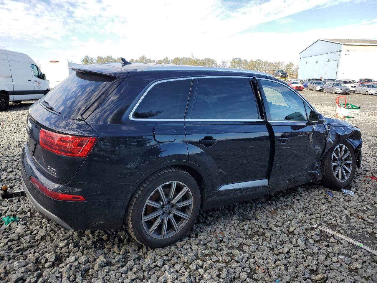 VIN WA1VAAF74JD010287 2018 AUDI Q7 no.3