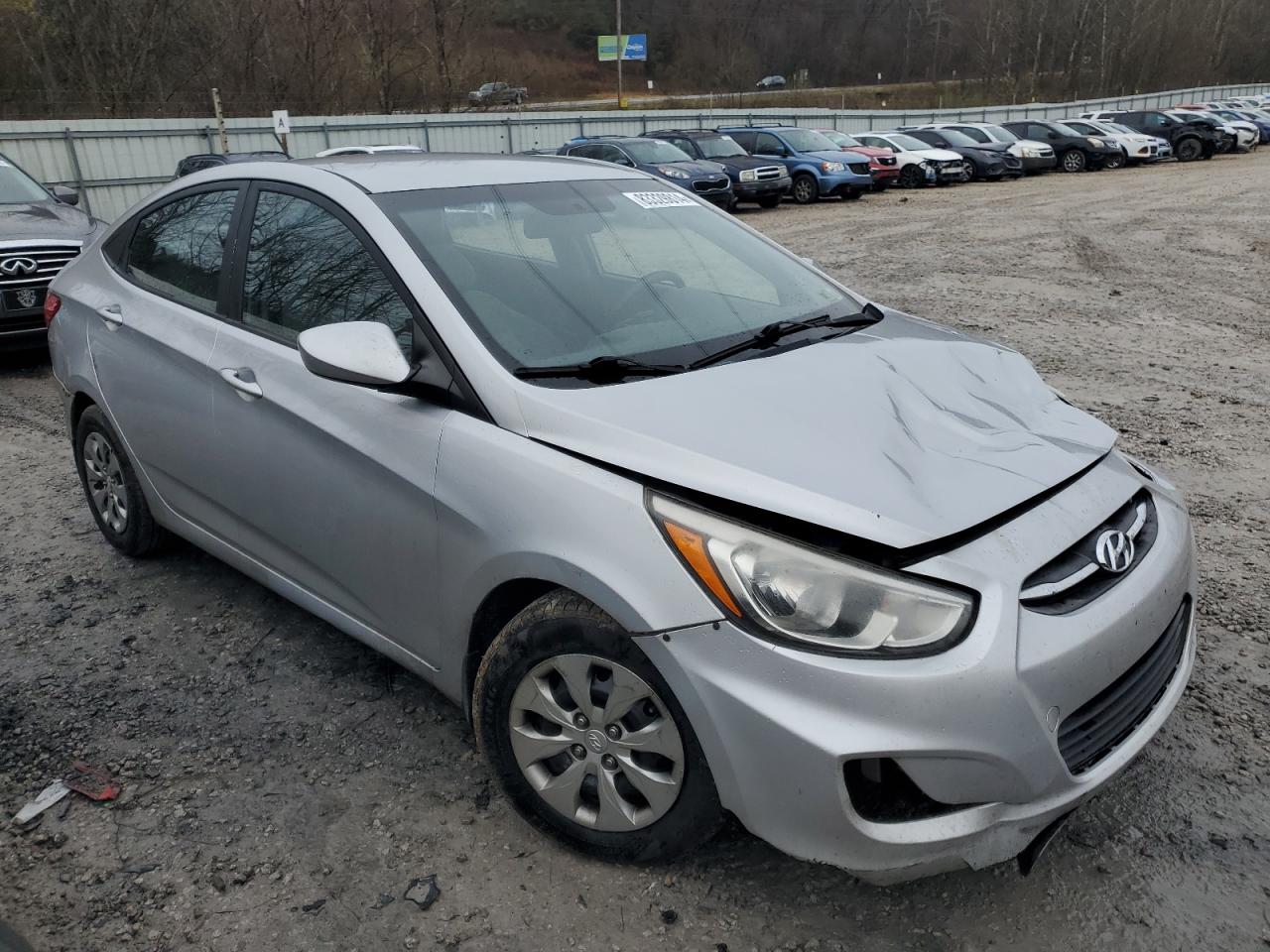 2016 Hyundai Accent - Image 4