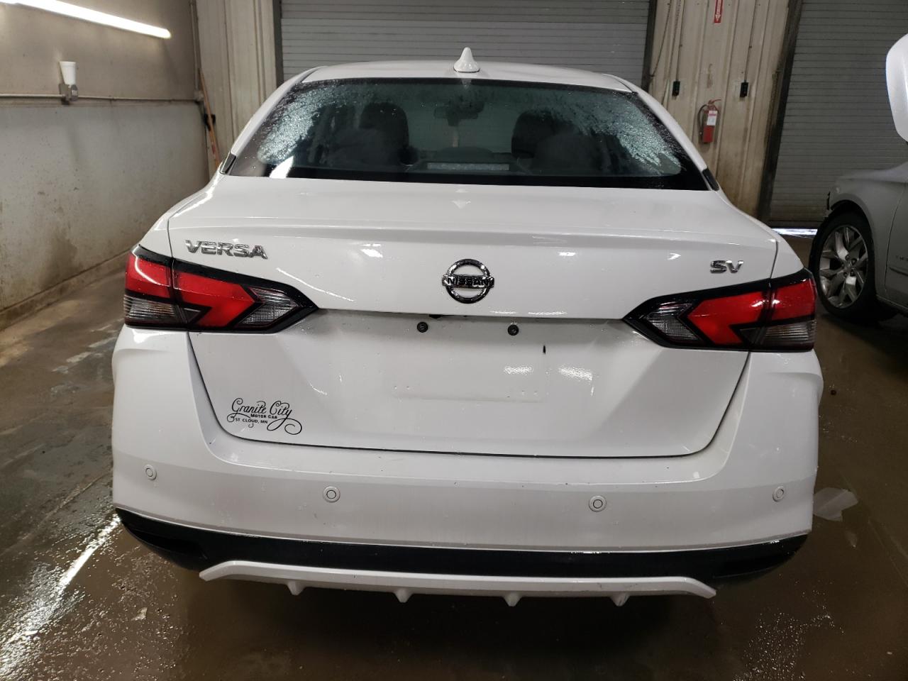 2021 Nissan Versa - Image 6