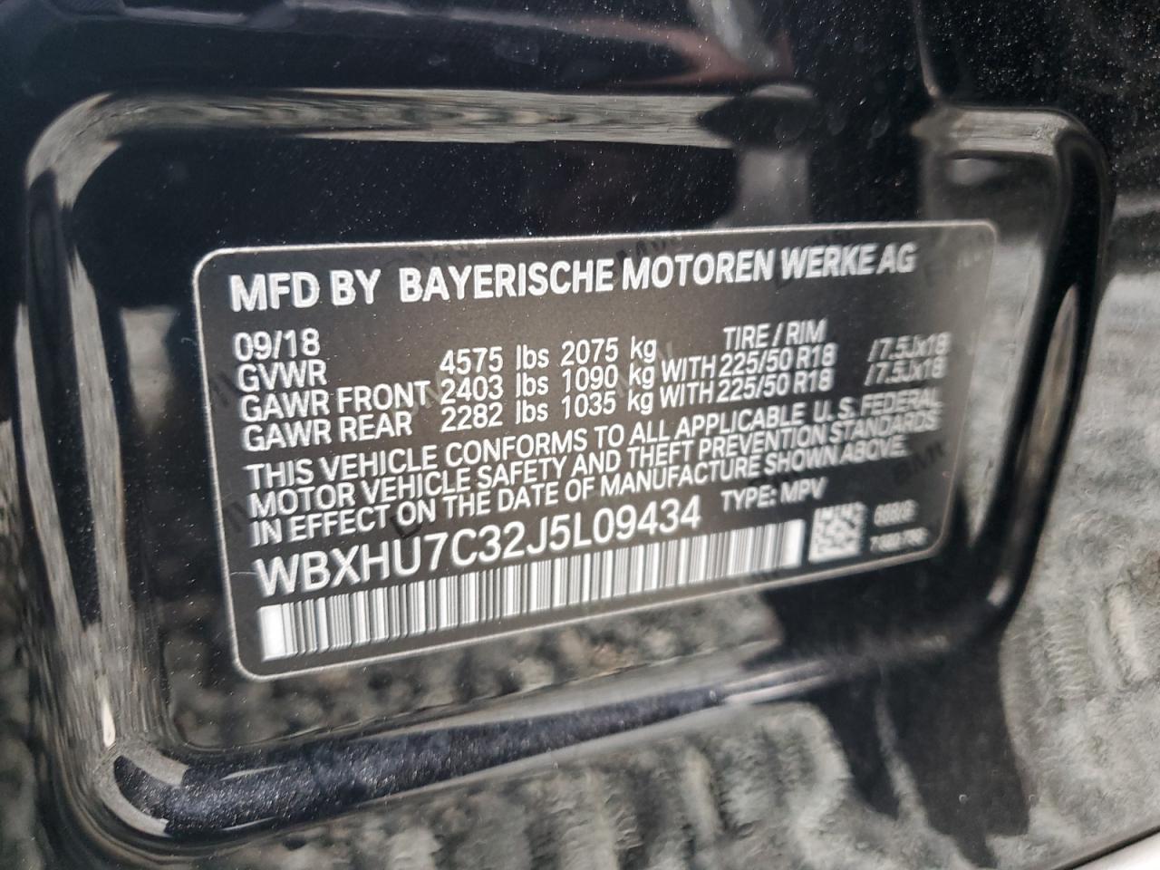 VIN WBXHU7C32J5L09434 2018 BMW X1 no.13