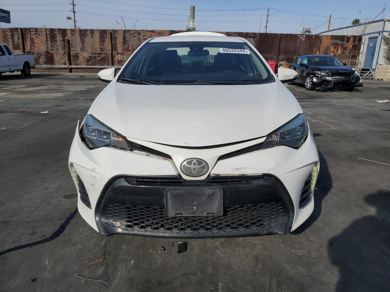 VIN 5YFBURHE9JP765684 2018 TOYOTA COROLLA no.5