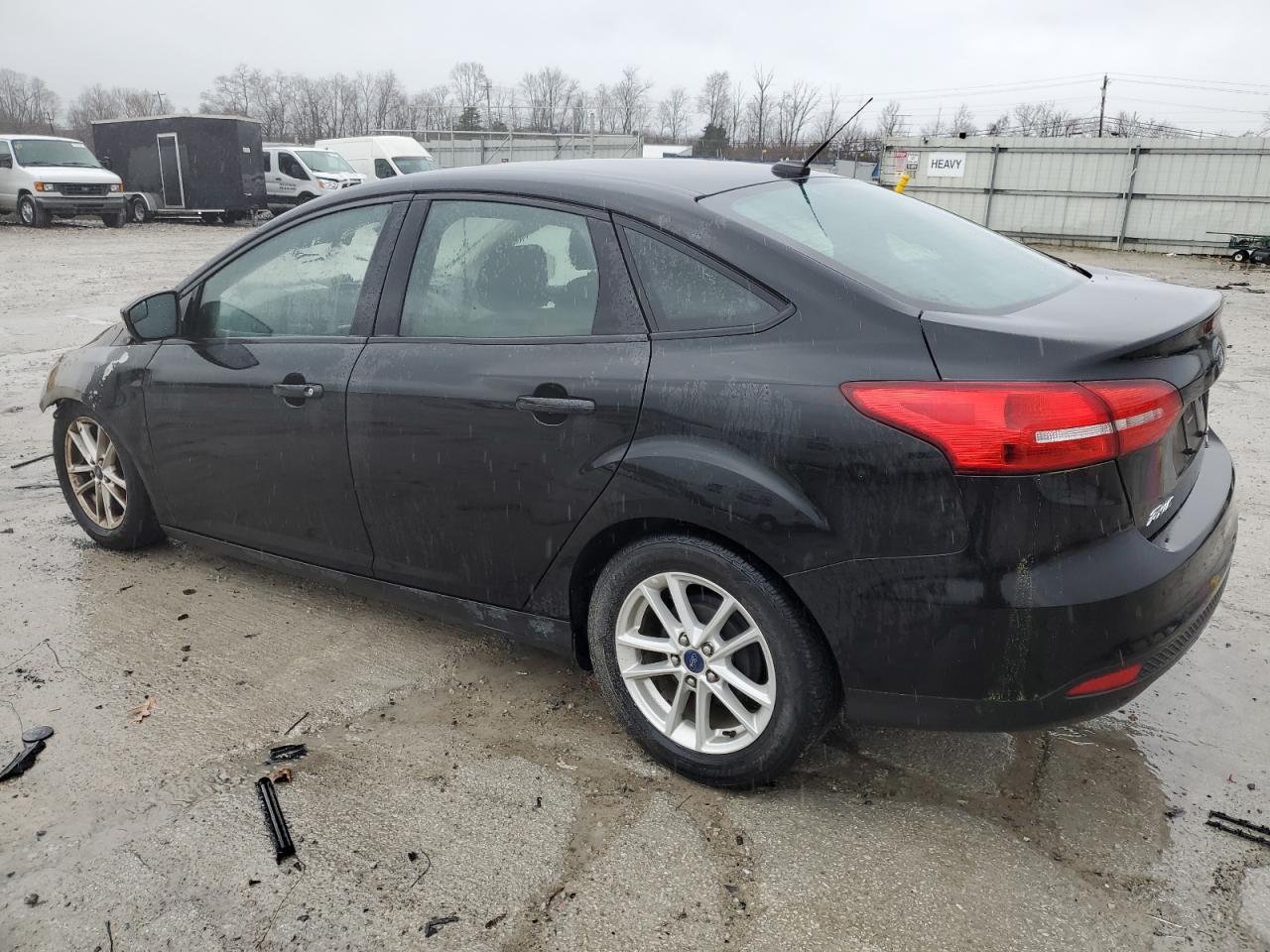 VIN 1FADP3F29FL292770 2015 FORD FOCUS no.2