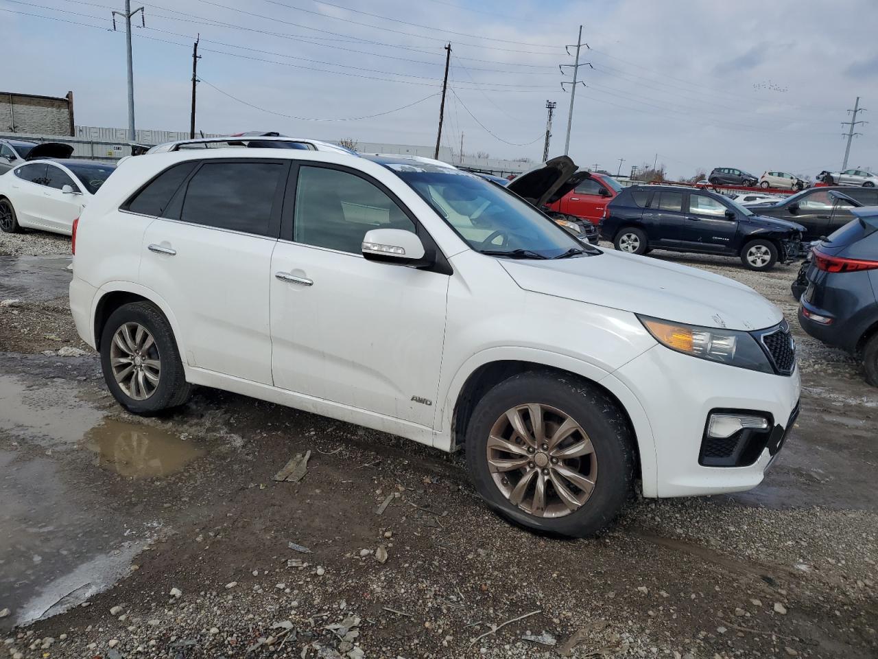 VIN 5XYKWDA21DG352972 2013 KIA SORENTO no.4