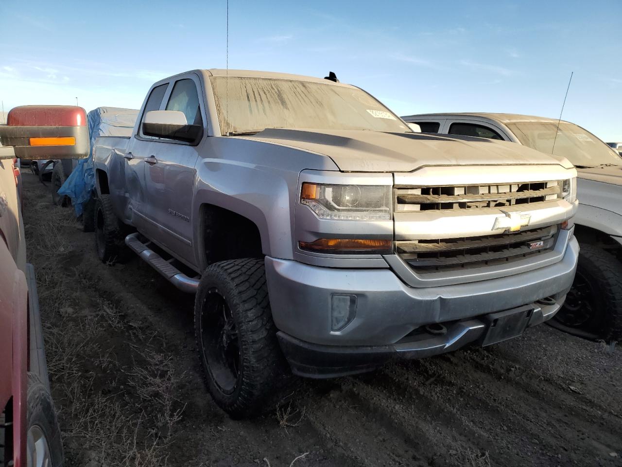 2016 Chevrolet Silverado - Image 4