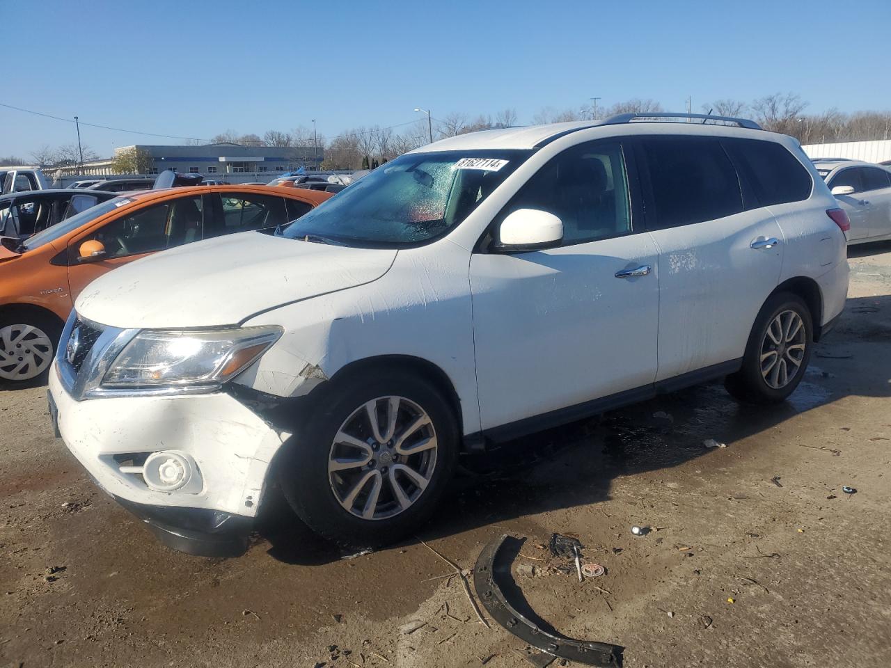 2016 Nissan Pathfinder S zu verkaufen in Louisville, KY - Front End