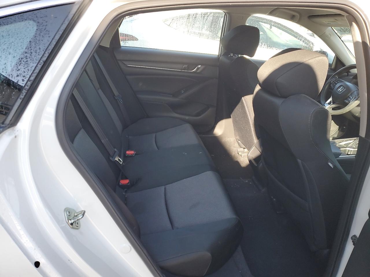 2018 Honda Accord - Image 10