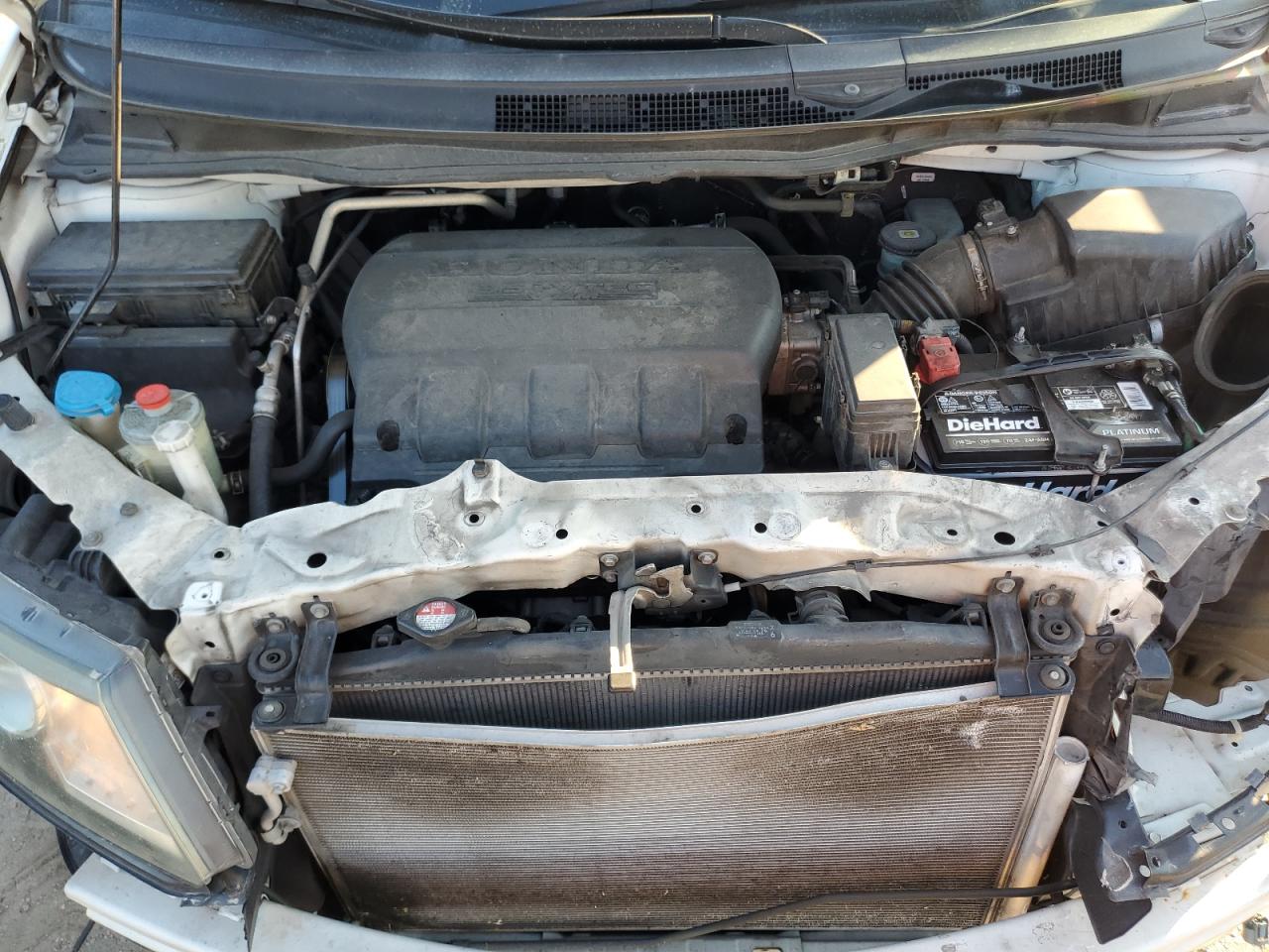 2015 Honda Odyssey - Image 12