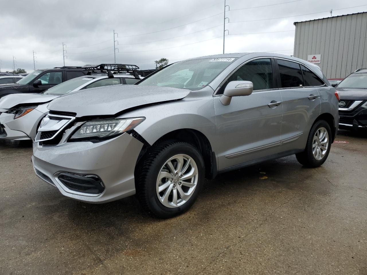 VIN 5J8TB3H58HL018699 2017 ACURA RDX no.1