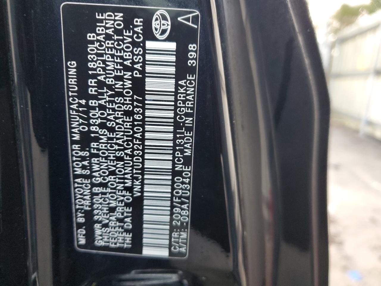 2015 Toyota Yaris - Image 12