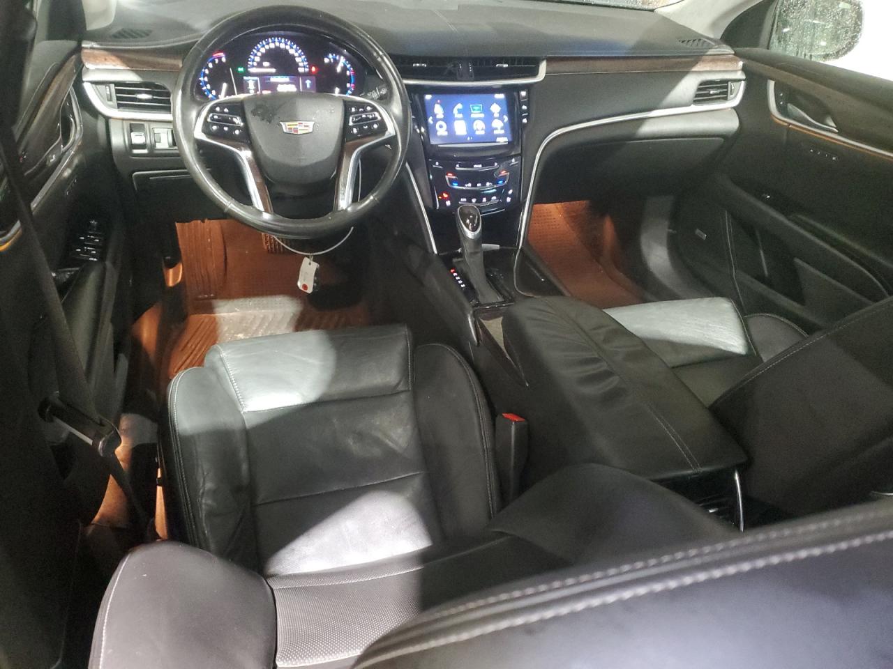 2016 Cadillac XTS - Image 8