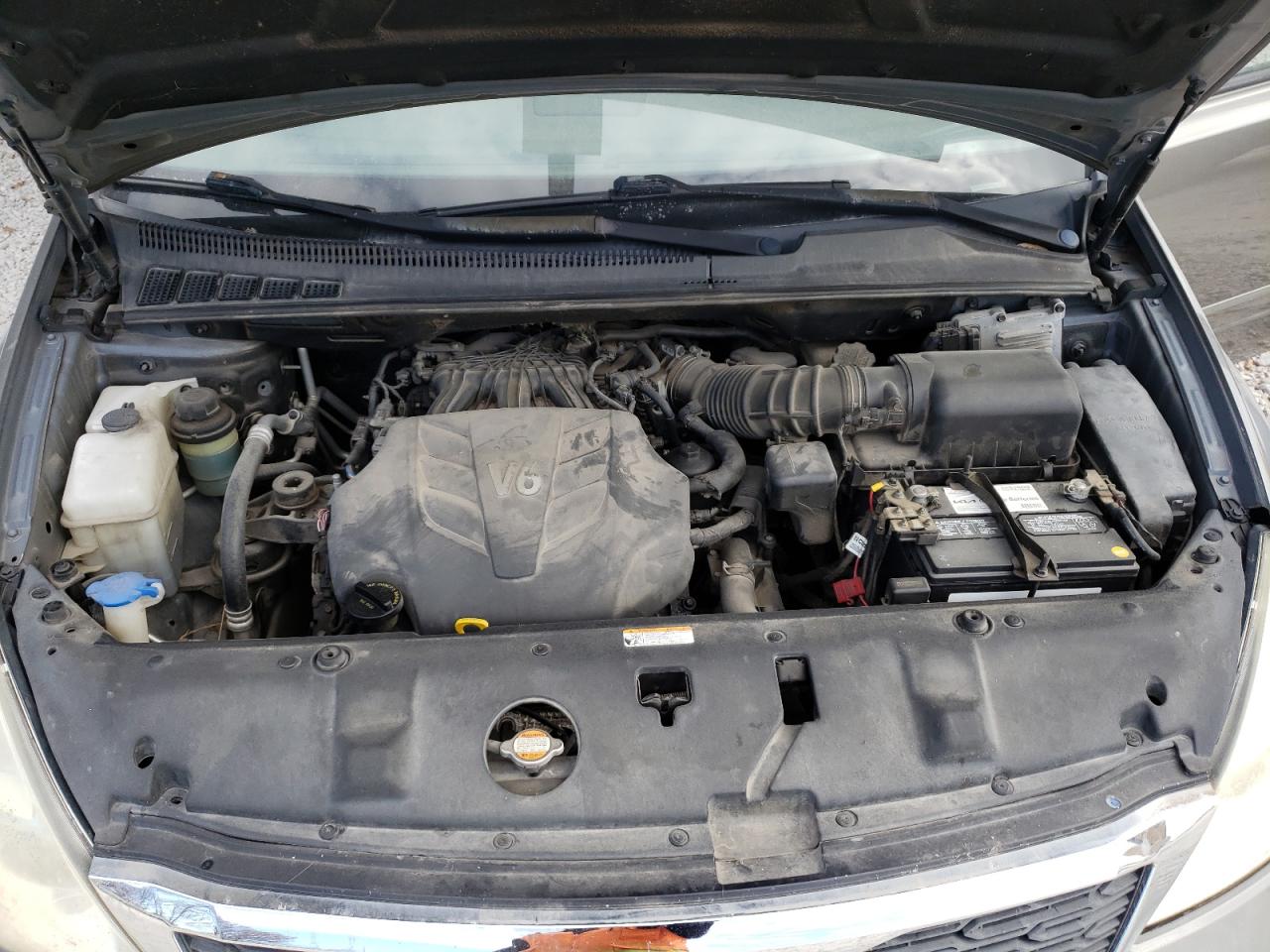 2011 Kia Sedona - Image 12