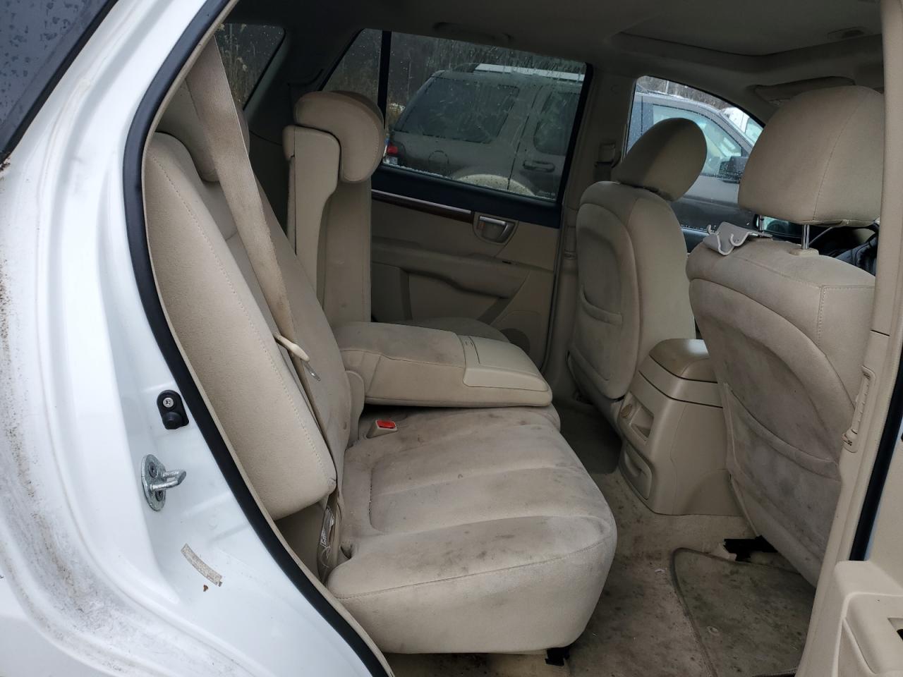 2009 Hyundai Santa Fe Gls VIN: 5NMSG13D09H310221 Lot: 84056284