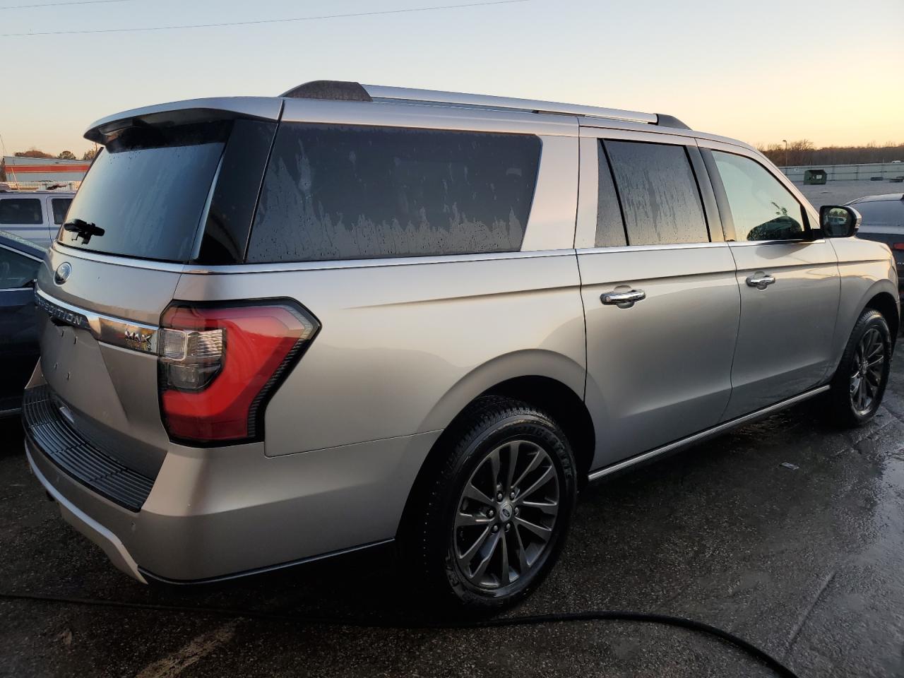2020 Ford Expedition - Image 3