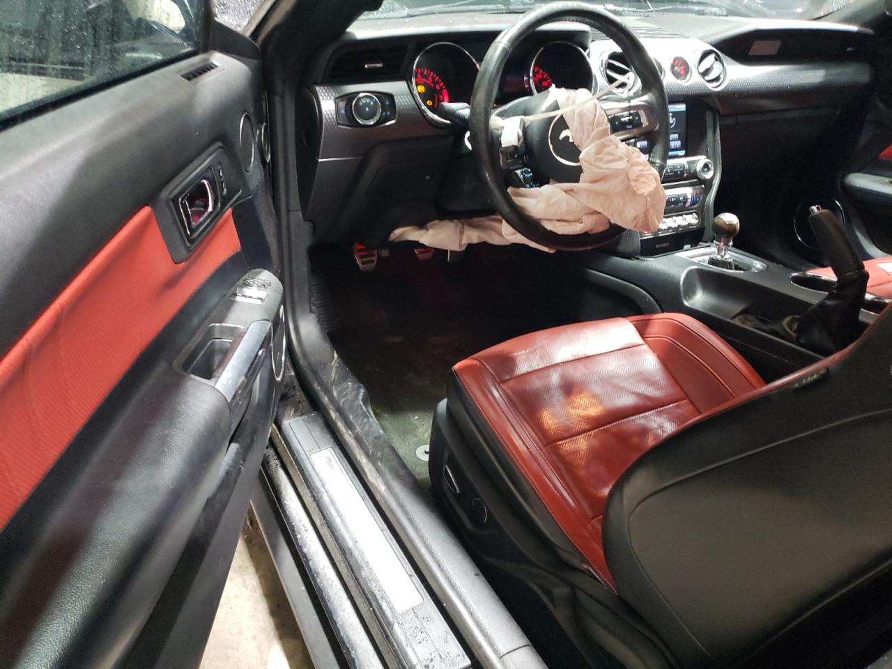 2015 Ford Mustang - Image 8