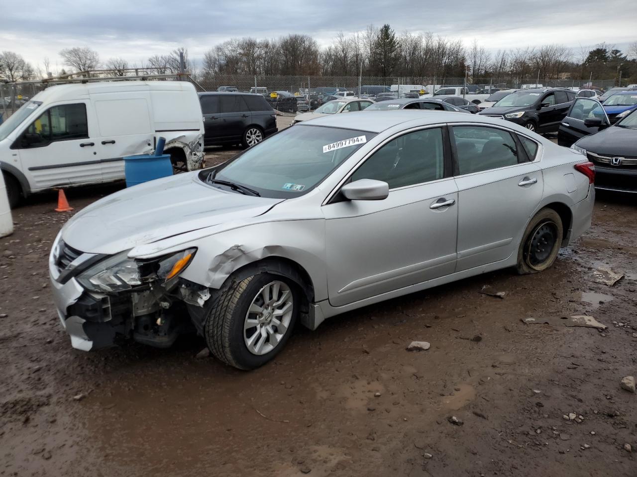 2017 Nissan Altima - Image 1