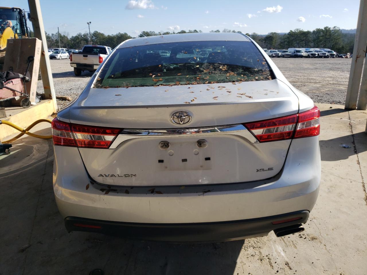2013 Toyota Avalon - Image 6