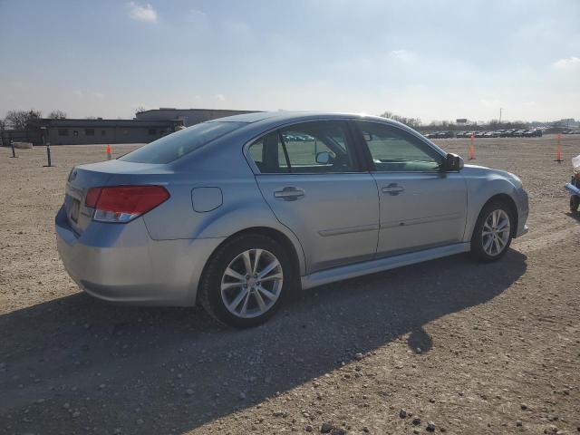  SUBARU LEGACY 2013 Сріблястий