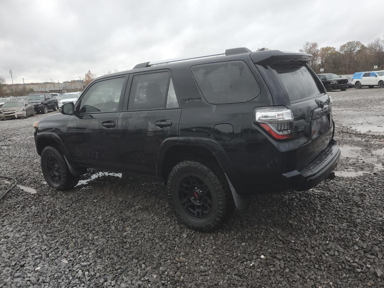 2015 Toyota 4Runner - Image 2