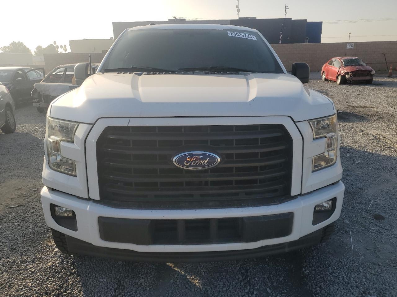 2017 Ford F-150 - Image 5
