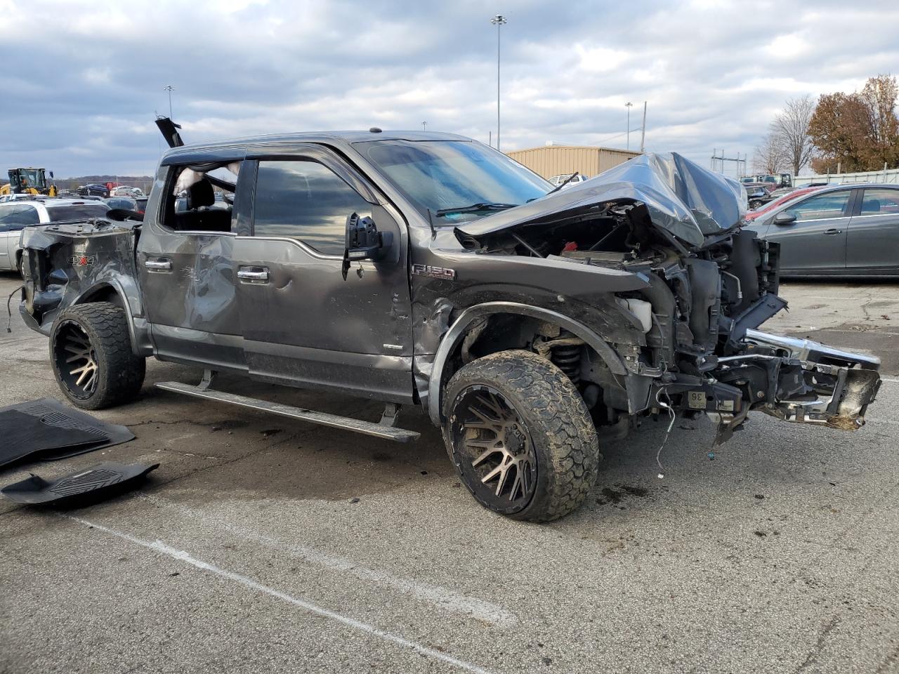 VIN 1FTEW1EG4GFB24442 2016 FORD F-150 no.4