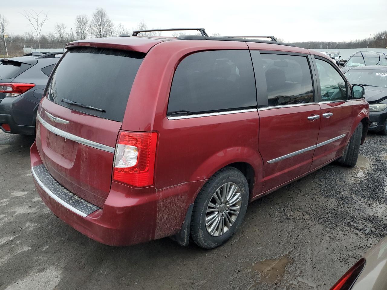 VIN 2C4RC1CGXDR510722 2013 CHRYSLER MINIVAN no.3