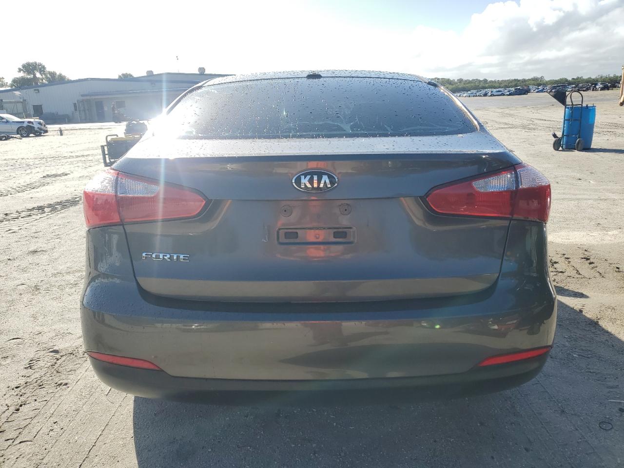 VIN KNAFX4A60E5153386 2014 KIA FORTE no.6