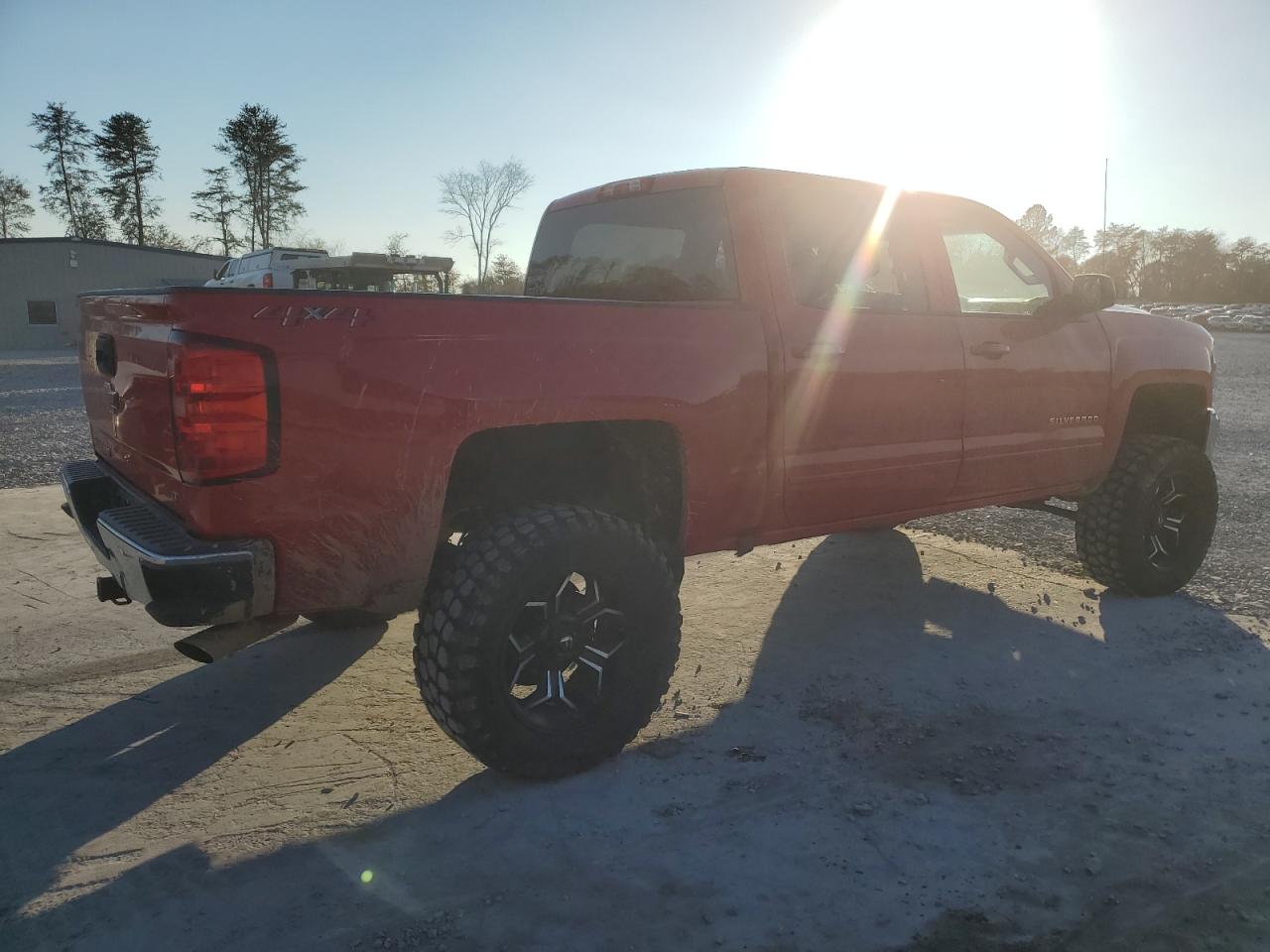 2018 Chevrolet Silverado - Image 3
