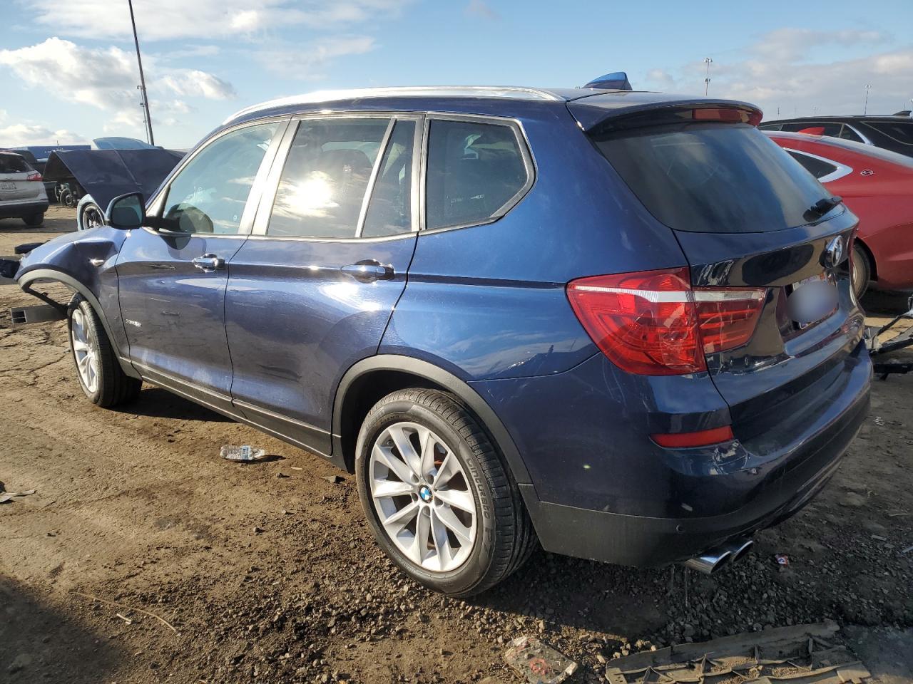 VIN 5UXWX9C53F0D55370 2015 BMW X3 no.2