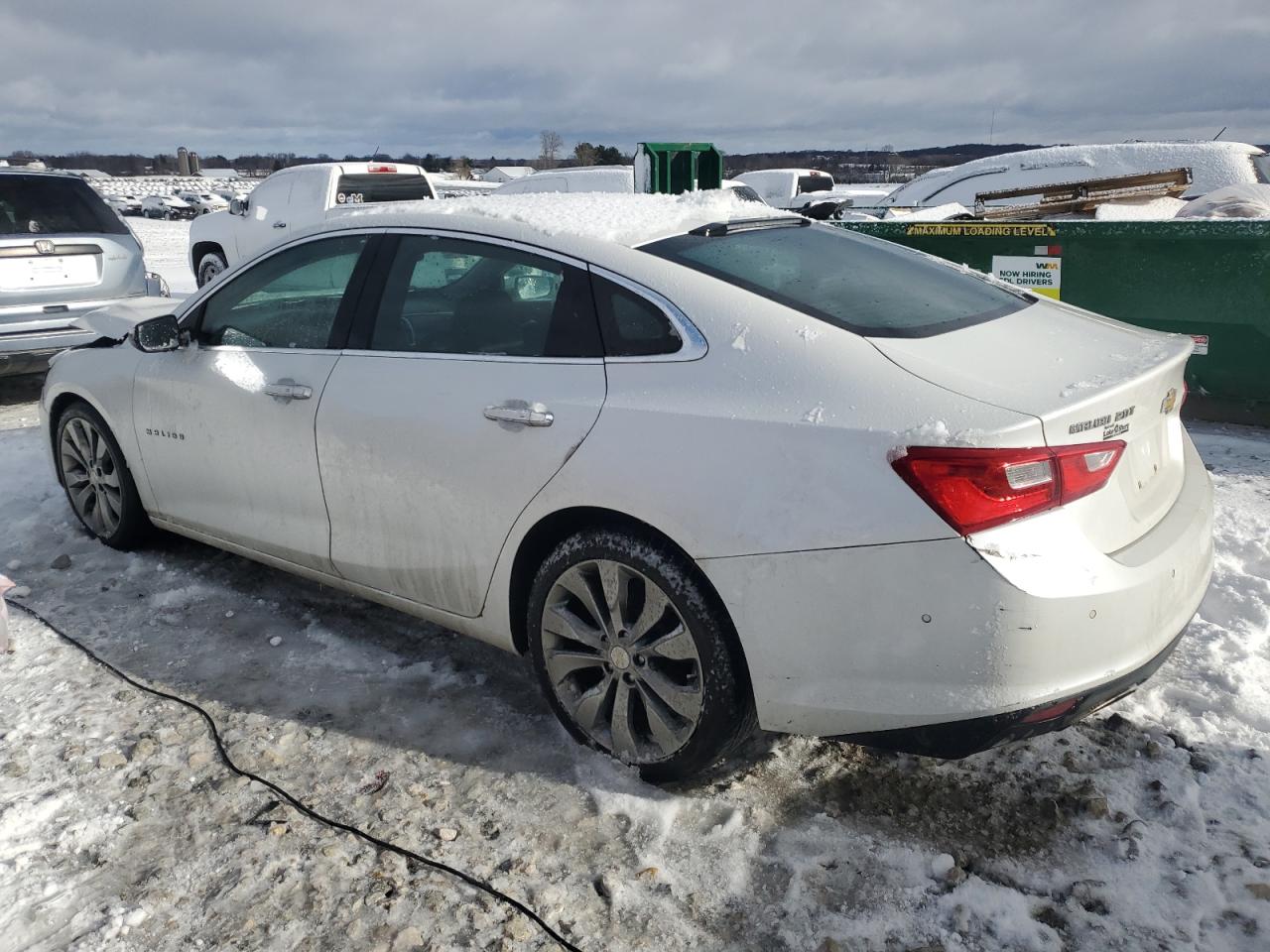 2016 Chevrolet Malibu - Image 2
