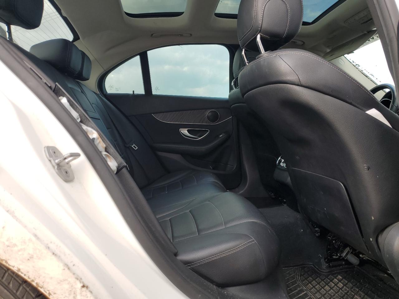 2016 Mercedes-Benz C-klasse - Image 10
