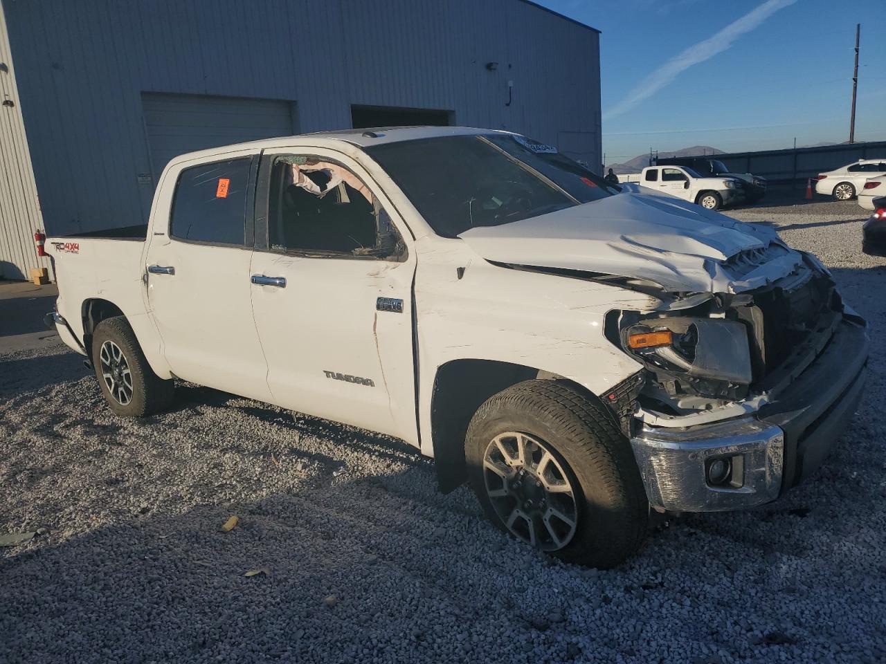 VIN 5TFHY5F19KX786075 2019 TOYOTA TUNDRA no.4