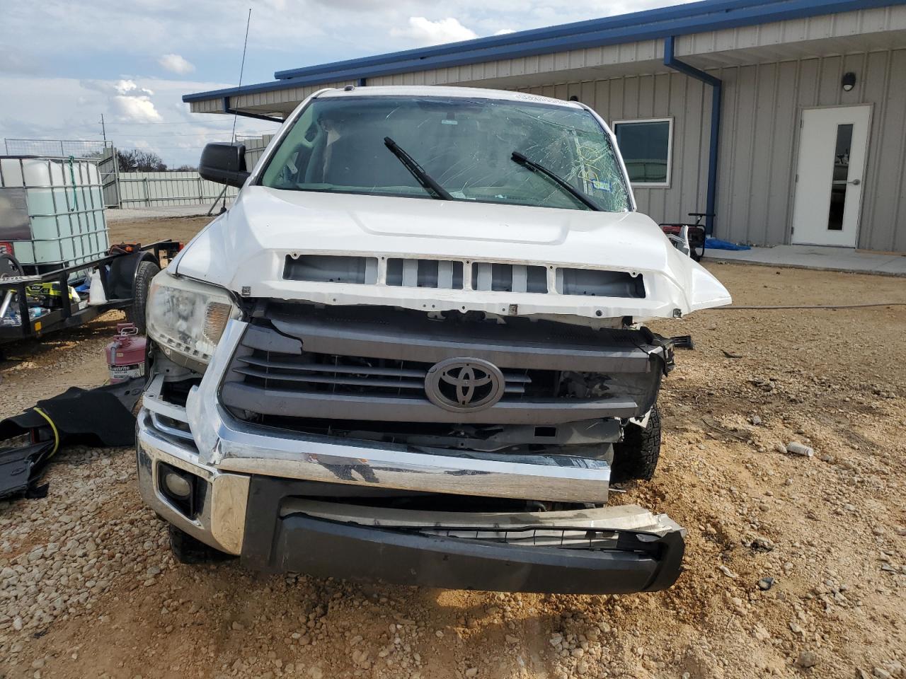 2015 Toyota Tundra - Image 5