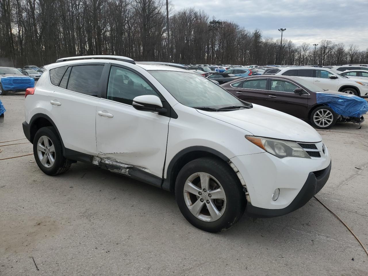 VIN 2T3RFREV9DW094461 2013 TOYOTA RAV4 no.4