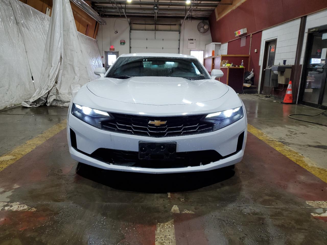 2023 Chevrolet Camaro - Image 5
