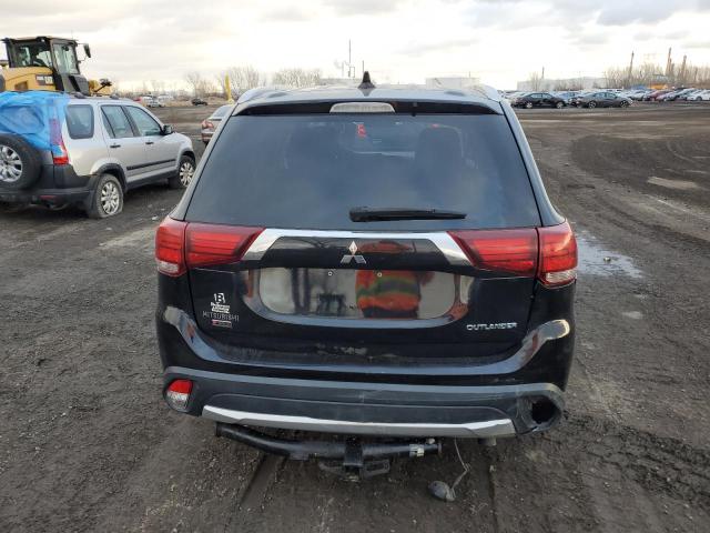  MITSUBISHI OUTLANDER 2018 Czarny