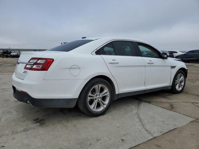 Седаны FORD TAURUS 2016 Белый