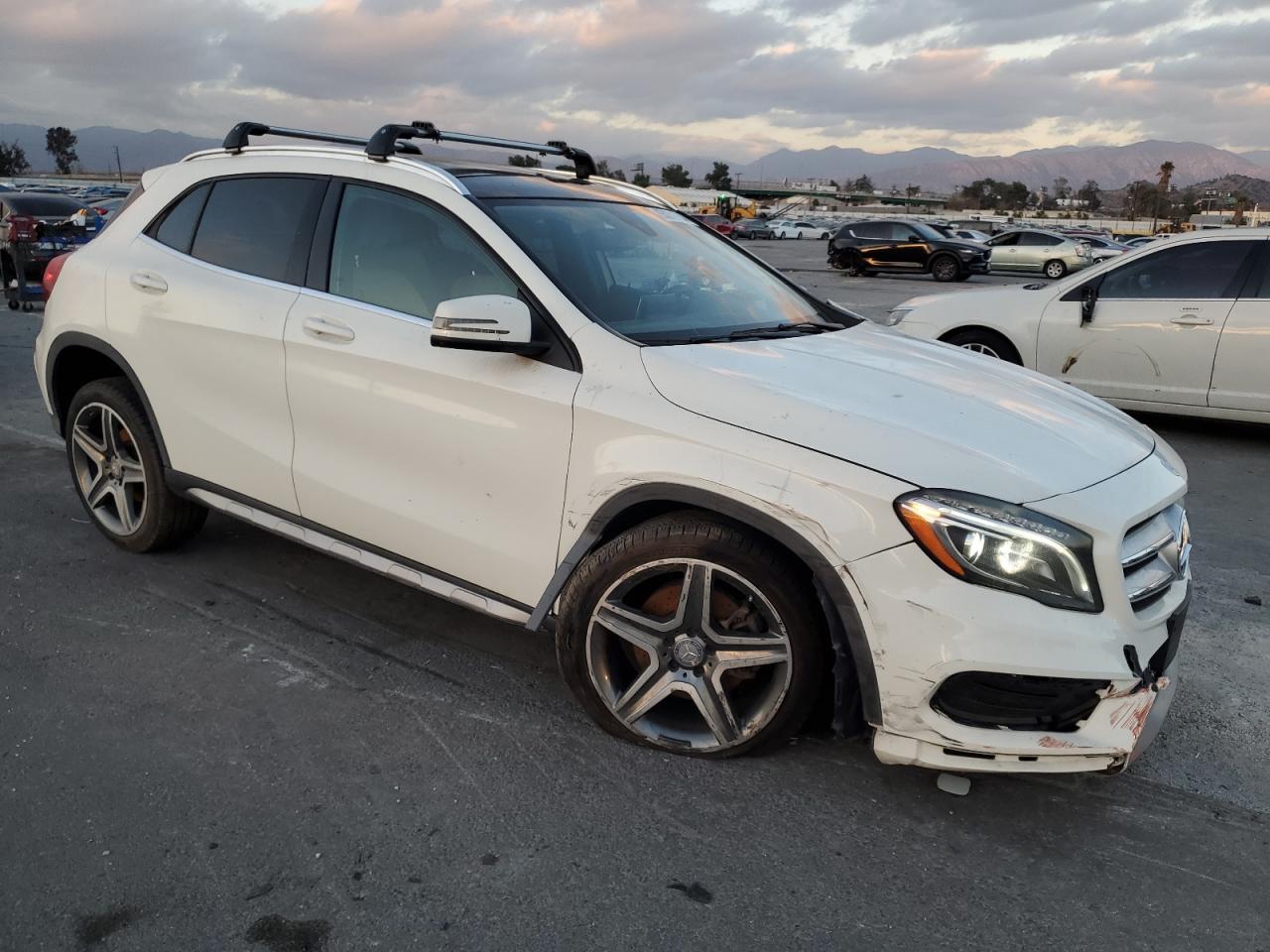 2016 Mercedes-Benz GLA-klasse - Image 4