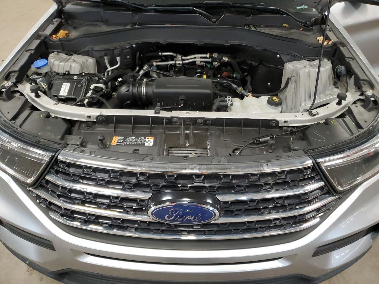 2021 Ford Explorer - Image 12