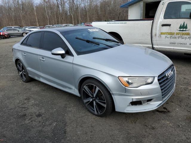 Sedans AUDI A3 2015 Srebrny