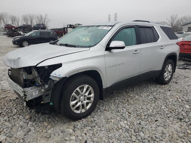  CHEVROLET TRAVERSE 2018 Srebrny